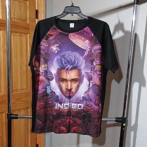 Indigo Men's Black and Purple Graphic Tee